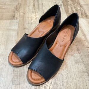 Sole Society Black Leather Ralimia Sandals Women's Size 7M